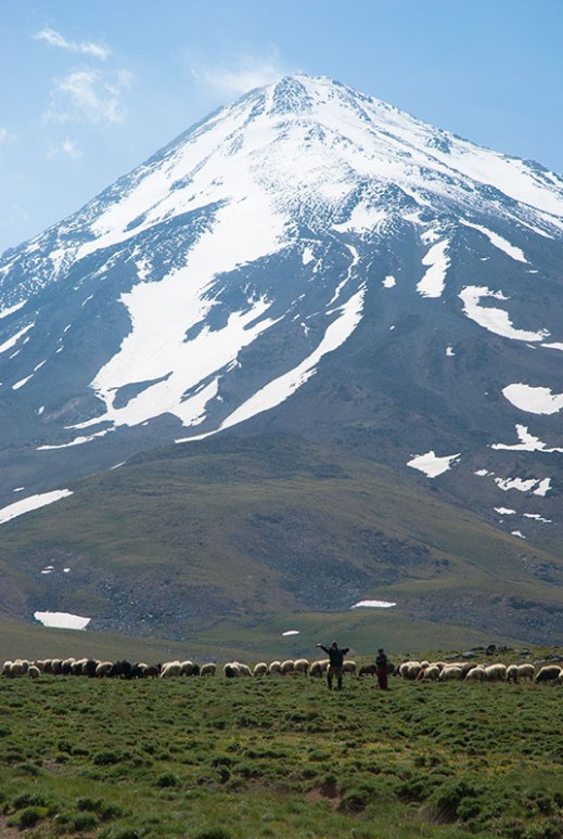 Damavand (5610 m), Lar Plains, Mazandaran Province, Iran